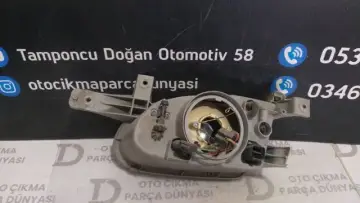 Hyundai Accent Sağ Far 98-00