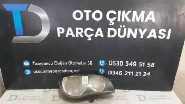Toyota Corolla Sağ Far 00-05
