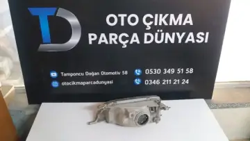 Toyota Corolla Sağ Far