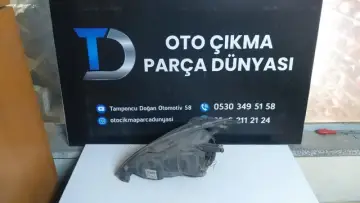 Ford Fiesta Sağ Far 07-10