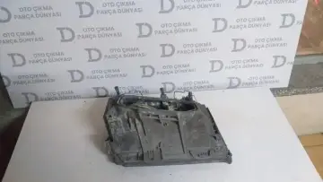 Mercedes E Serisi Sol Far W 124 85-93