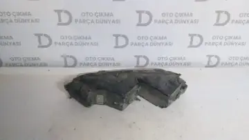 Volkswagen Passat Sağ Sis Farı