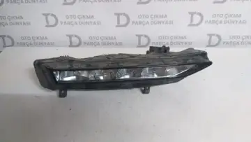 Skoda Süper B Sağ Sis Farı
