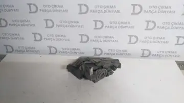 Volkswagen Jetta Sağ Sis Farı