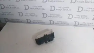 Renault Clio 4 Sol Sis Farı
