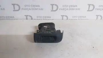 Renault Clio Sağ Kalorifer Izgarası