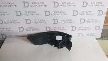 Toyota Auris Sağ Dış Stop