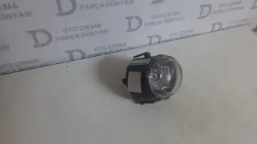 Mercedes Sağ Sis Farı
