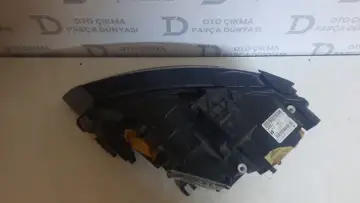 Audi A4 Sağ Far B 8 Beyinli Sıfır