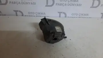 Toyota Auris Sağ Sis Farı