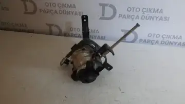 Kia Ceed Sağ Sis Farı