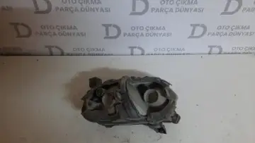 Kia Ceed Sağ Sis Farı