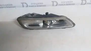 Volkswagen Passat B 7 Sağ Sis Farı