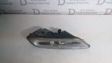 Volkswagen Passat B 7 Sağ Sis Farı