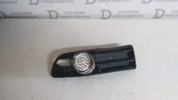 Volkswagen Bora Sağ Sis Farı