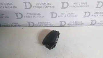 Mercedes C Serisi Sağ Sis Farı