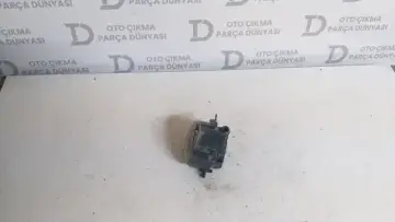 Renault Megane 2 Sağ Sol Uyumlu Sis Farı