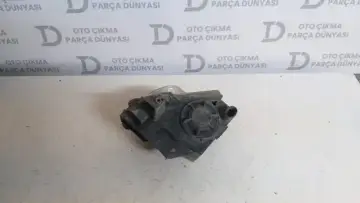 Opel Astra H Sağ Sis Farı