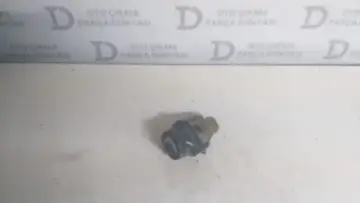 Opel Astra J Sağ Sis Farı