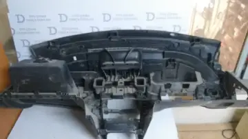 Renault Symbol Ön Göğüs Torpido Airback Sağlam Hatasız