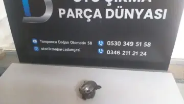 Toyota Corolla Sağ Sis Farı
