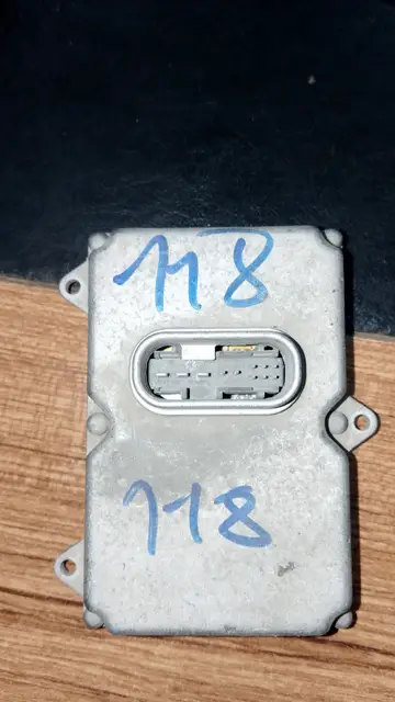 Mercedes-BMW Far Beyni