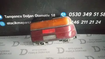 Toyota Corolla Sağ Stop E.Kasa