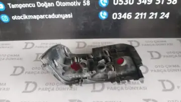 Toyota Corolla Sağ Stop E.Kasa
