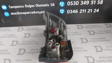 Toyota Corolla Sağ Stop E.Kasa