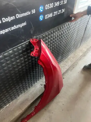 Toyota C-Hr Ön Sol Çamurluk