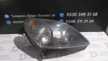 Opel Zafira B Sağ Far