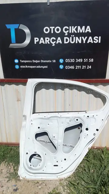 Honda City Sağ Arka Kapı