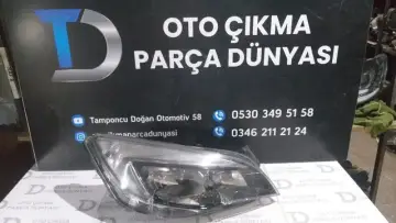 Opel Astra J Sağ Far Cam Kırık