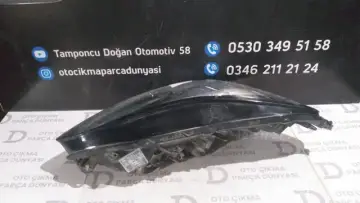 Opel Corsa E Sağ Far