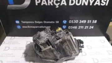 Mercedes Arocs Sol Far Ledli Cam Kırık