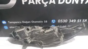 Ford Fiesta Sağ Far
