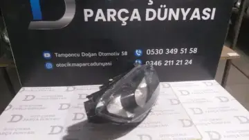 Ford Courier Sağ Far Siyah