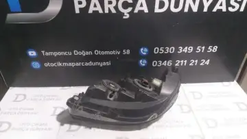 Opel Zafira Sağ Far 99-04