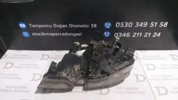 Skoda Süper B Sağ Far 01-08