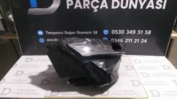 Skoda Kadiag Sağ Far Full Ledli Cam Kırık
