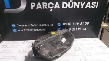 Skoda Octavia Sağ Far-14 Cam Çatlak