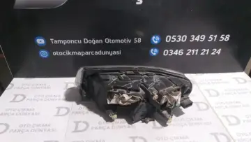 Skoda Süper B Sağ Far 01-08