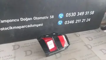 Peugeot 3008 Sol İç Stop Cam Kırık