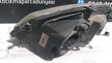 Volkswagen Polo Sağ Far