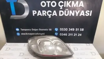 Toyota Corolla Sağ Far
