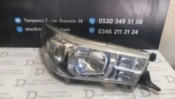 Toyota Hilux Sağ Far