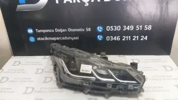 Toyota Corolla Sağ Far