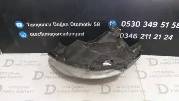 Nissan Micra Sağ Far