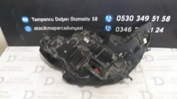 Renault Megan 4 Sağ Far