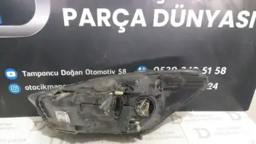 Renault Clio 4 Sağ Far